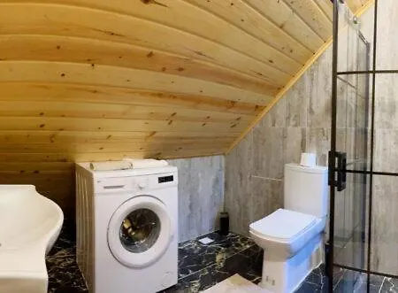 Alojamento de Turismo Selvagem Kozlucabungalov *