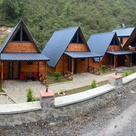Kozlucabungalov Alojamento de Turismo Selvagem Eskiomerler